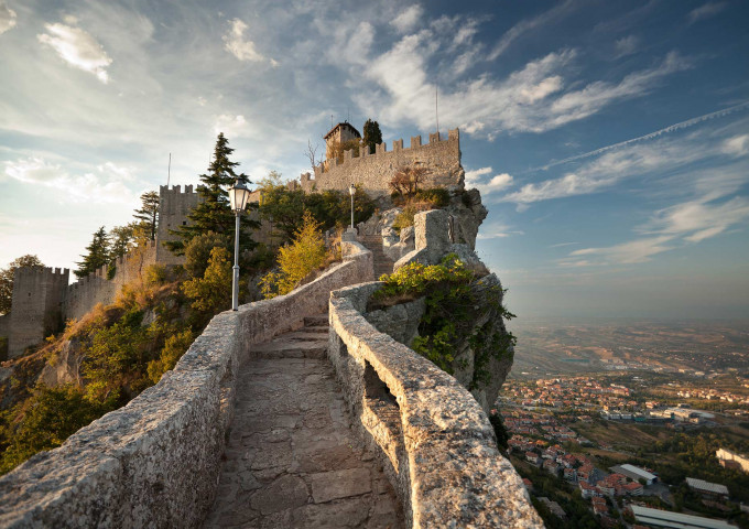 media.SM_AdobeStock_42055848