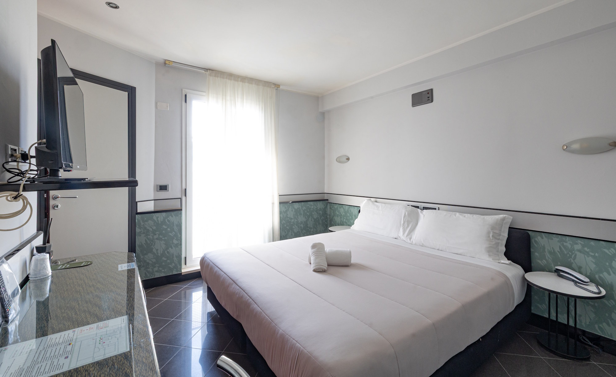 media.slide-camere-1